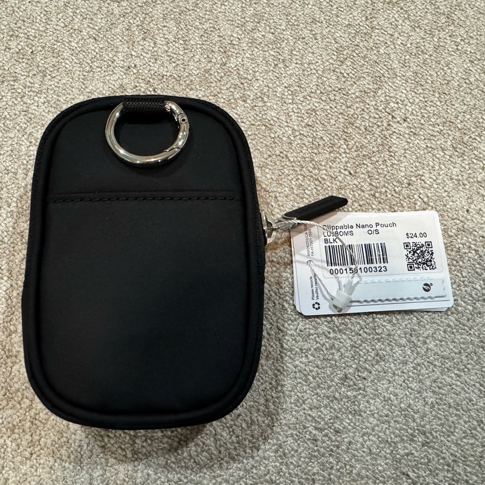 lululemon athletica Clippable Nano Pouch - Black - Picture 2 of 3